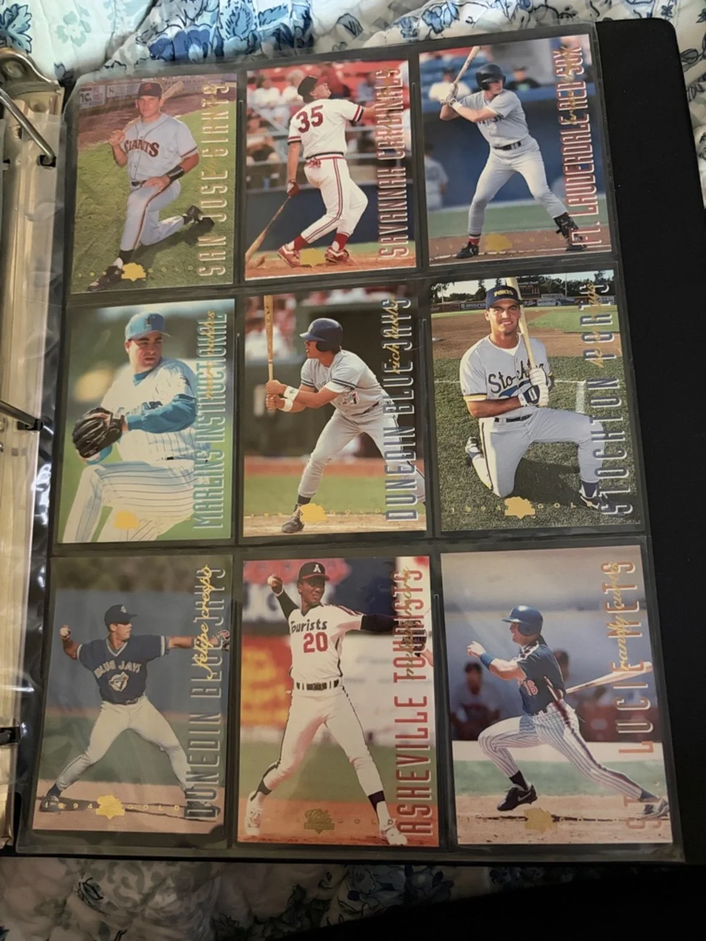 Assorted Baseball Trading Cards – Multi-Color Collectible Set 54 cards - Picture 6 of 6